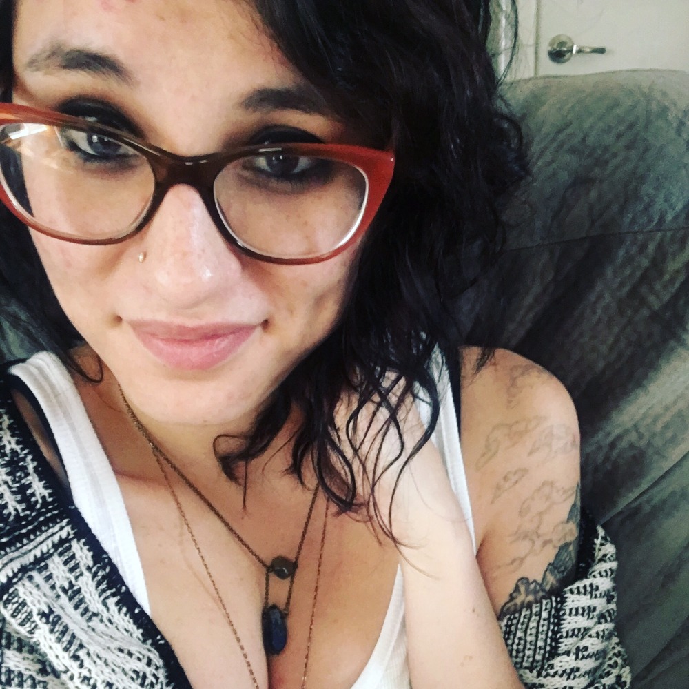 Meet your Posher, Kaela